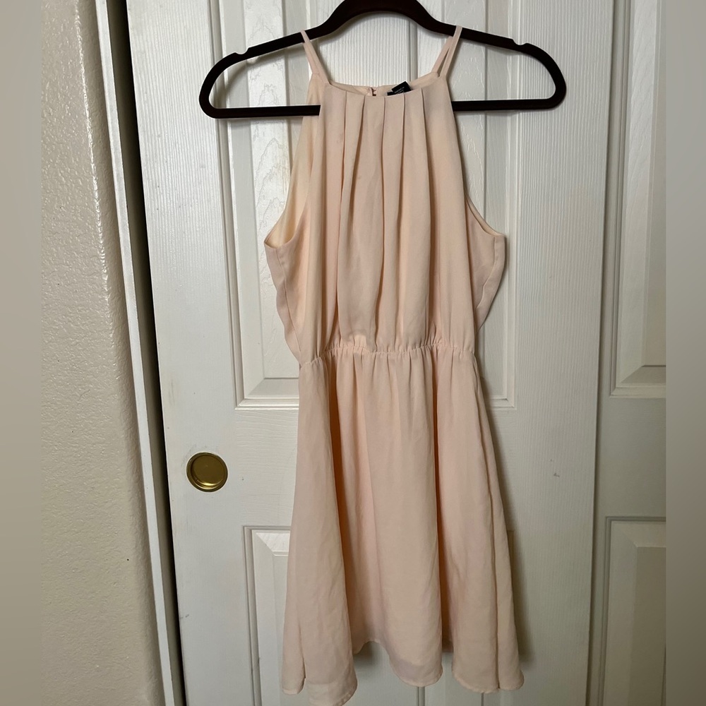 Forever 21 chiffon Cream Halter Dress